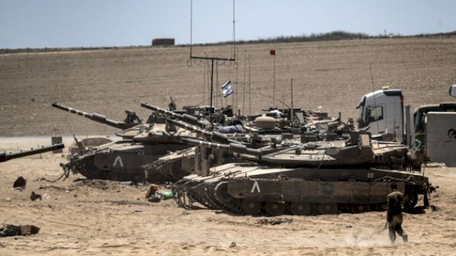 israel-prepares-for-potential-ground-invasion-of-lebanon,-continues-airstrikes-on-hezbollah