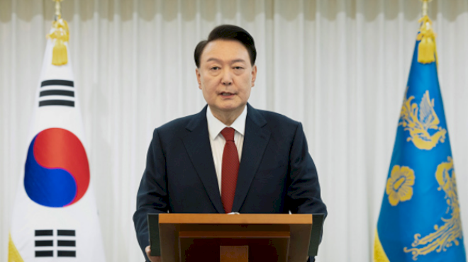 south-korean-investigators-seek-to-arrest-president-yoon-over-martial-law-declaration