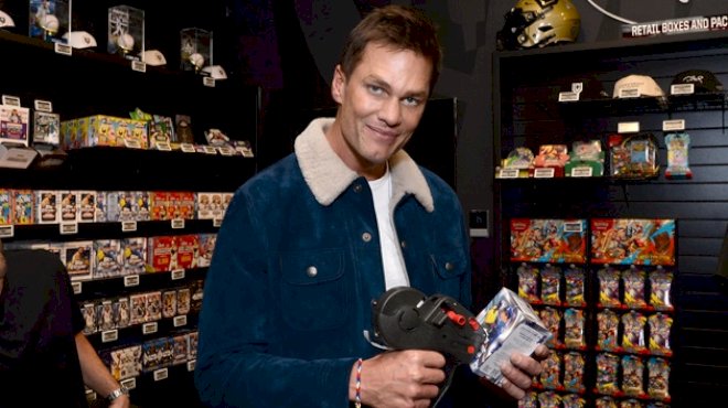 nearly-$10k-in-pokemon-and-baseball-cards-stolen-from-tom-brady’s-card-store-in-new-york