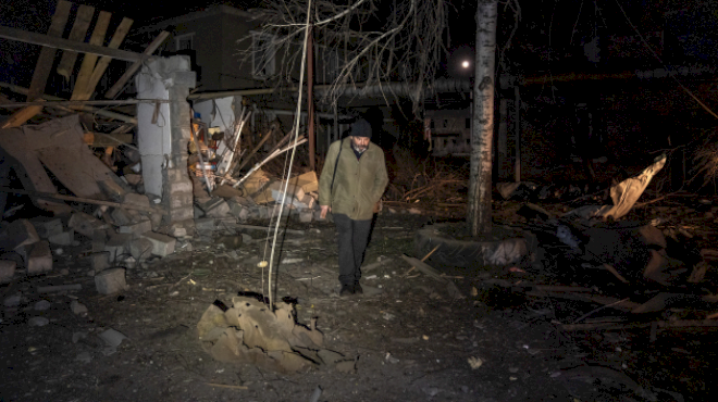 us-ukraine-talks-on-security-‘framework’-to-continue-saturday,-state-department-says