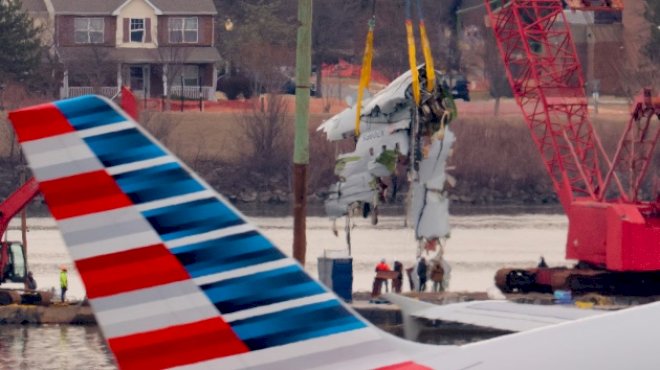 us-admits-failures-in-deadly-mid-air-crash-at-dc’s-reagan-national-airport