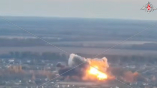 ‘massive’-russian-strikes-prompt-power-cuts-across-ukraine,-zelenskyy-says