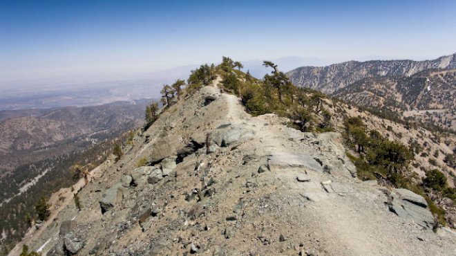 3-hikers-found-dead-during-search-and-rescue-effort-on-mount-baldy-in-california,-authorities-say
