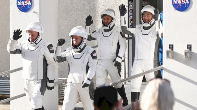 nasa-may-end-iss-mission-early-due-to-medical-situation