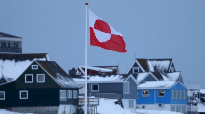 trump’s-greenland-threats-prompt-‘extraordinary-meeting’-of-european-leaders
