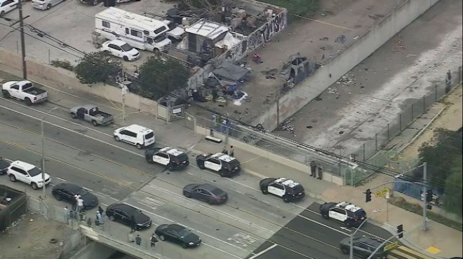 4-murders-of-homeless-people-including-ex-nfl-player-may-be-connected:-police