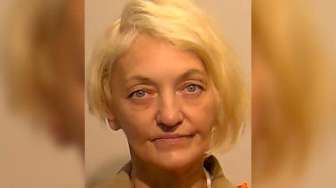 svetlana-‘the-stowaway’-dali-allegedly-snuck-onto-united-flight-at-newark-airport:-sources
