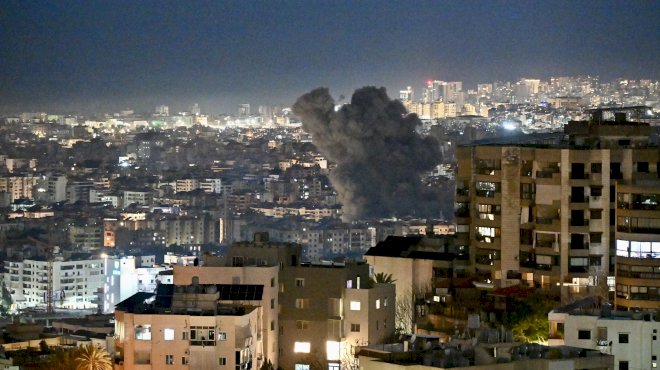 israel-batters-suburbs-of-beirut,-targeting-hezbollah-amid-war-with-iran