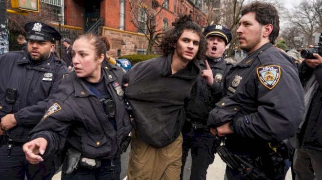 explosives-thrown-outside-nyc-mayor’s-residence-probed-as-‘act-of-isis-inspired-terrorism’:-officials