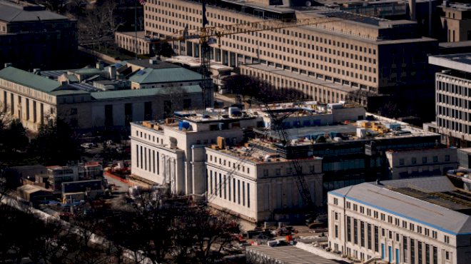 fed-to-make-interest-rate-decision-for-1st-time-since-war-with-iran-spiked-oil-prices