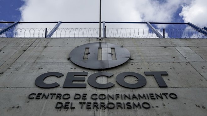 venezuelan-migrant-sues-trump-administration-over-deportation-to-notorious-cecot-prison
