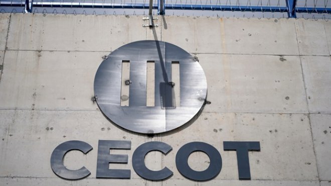 appeals-court-halts-contempt-inquiry-into-deportation-of-venezuelans-to-salvadoran-prison