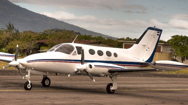 5-dead-in-small-plane-crash-south-of-austin,-officials-say