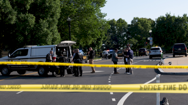 secret-service-officers-exchange-gunfire-with-armed-suspect-near-white-house,-juvenile-bystander-injured:-usss