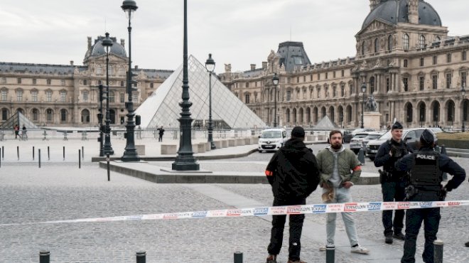 man-arrested-in-paris-for-allegedly-planning-terror-attack-with-louvre-as-potential-target