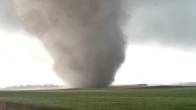 50-million-people-brace-for-tornadoes-in-the-heartland