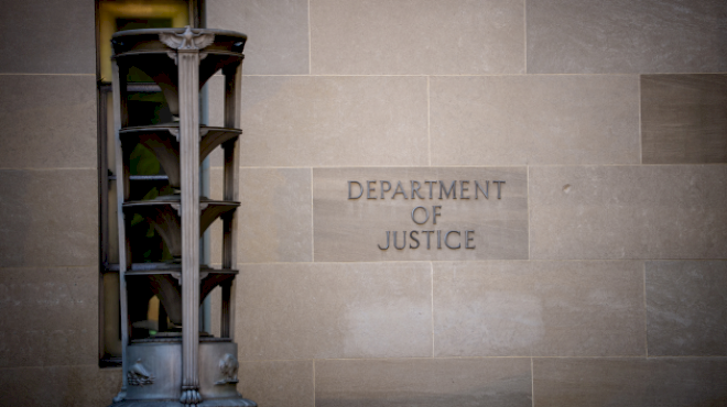 doj-addendum-to-trump-settlement-bars-irs-from-auditing-him-and-his-family