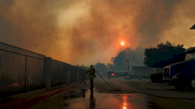 ‘extremely-heart-sinking’:-texas-panhandle-wildfire-destroys-more-than-50-homes