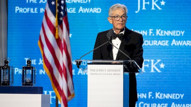 central-bank-faces-political-‘stress-test’-that-threatens-economy,-ex-fed-chair-powell-says