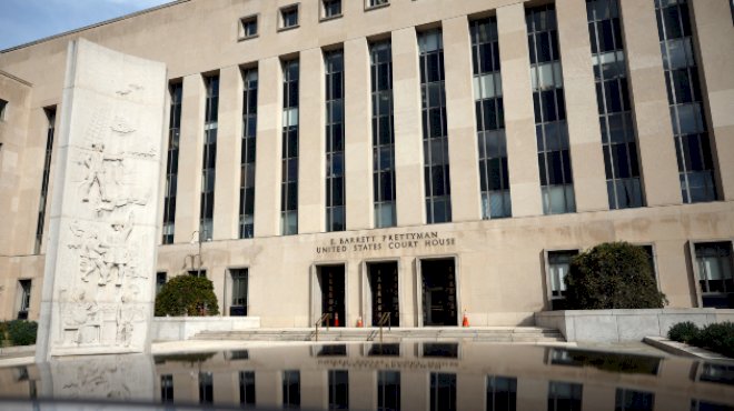 appeals-court-blocks-removal-of-transgender-troops,-but-allows-restrictions-on-recruits