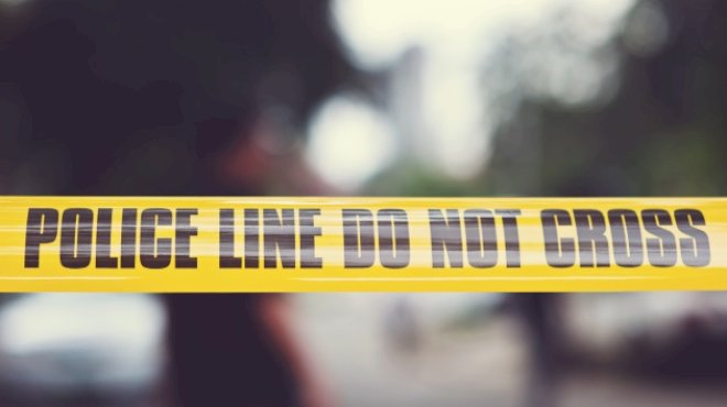 hostages-released,-suspect-dead-after-hours-long-standoff-at-bank:-police