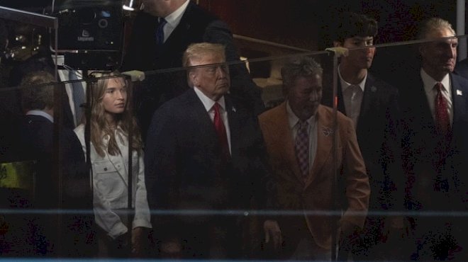 trump-booed-at-madison-square-garden-as-he-and-mamdani-attend-knicks-game