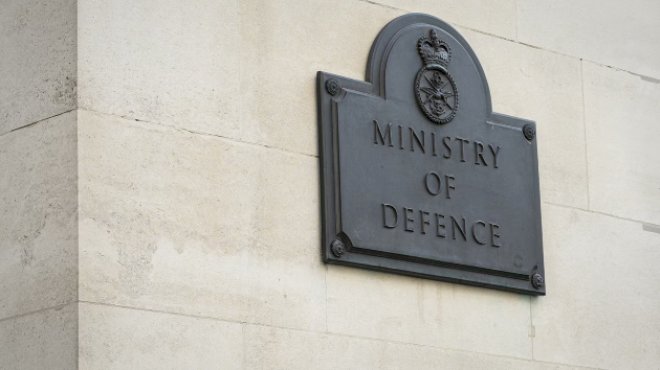 russia-confirms-warship-fired-warning-shots-at-uk-yacht-in-english-channel