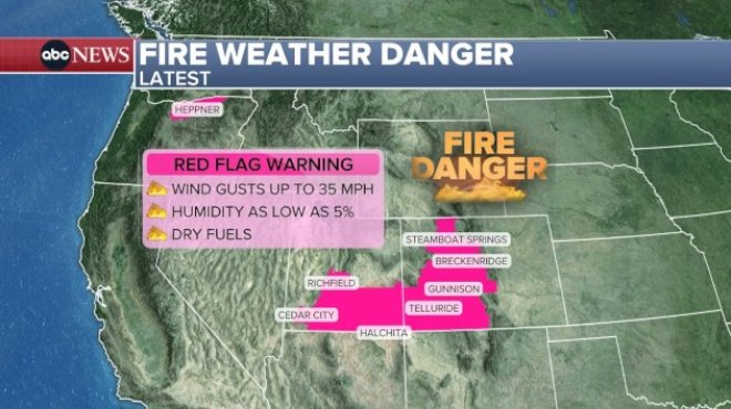 new-utah-wildfire-triples-in-size,-prompting-evacuations-and-closing-a-highway