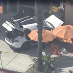 car-crashes-into-cafe-in-simi-valley,-killing-1-and-injuring-5
