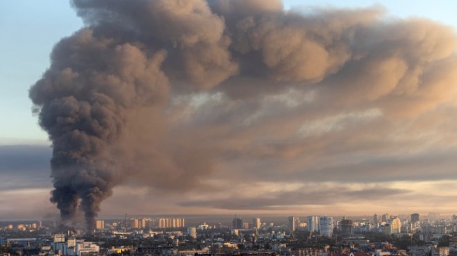 20-dead,-dozens-injured-in-kyiv-as-ukraine-hit-with-‘massive’-russian-strike