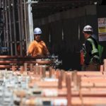 manhattan-streets-begin-to-reopen-as-crews-stabilize-compromised-high-rise-building