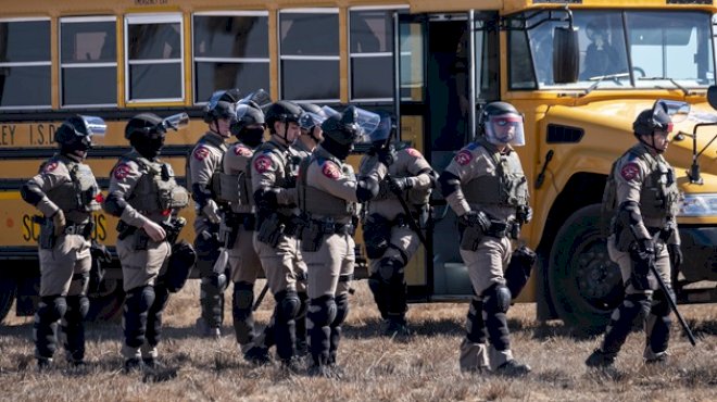 democrats-urge-dhs-to-shut-down-dilley-immigration-detention-center
